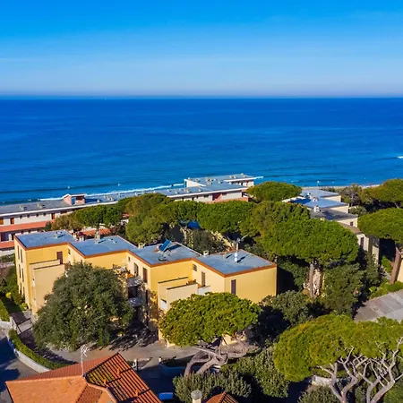 Апартаменты Sole E Mare By Interhome